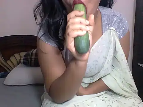 Snapshot of anu-anu2002 chatting on February 13, 2026, 2:02 pm anu-anu2002 online show from February 13, 2026, 2:02 pm