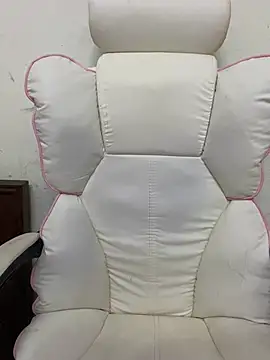 Lucci3012 online show from January 15, 2026, 2:54 pm