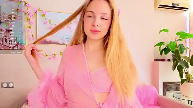 CindyGreen online show from September 12, 2025, 6:35 am