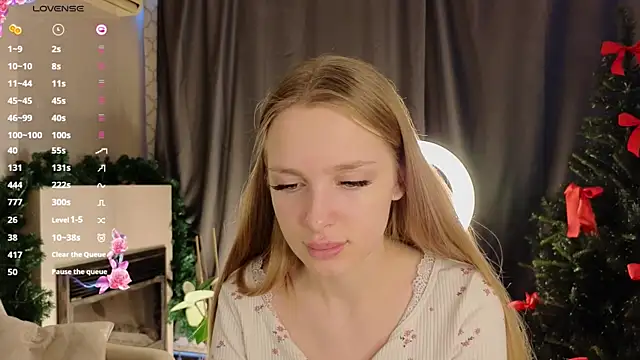 CindyGreen online show from December 19, 2025, 6:09 am