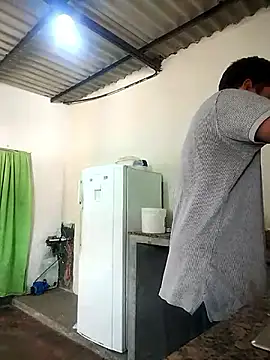 Snapshot of Bosssweet22cm chatting on October 14, 2025, 12:06 pm Bosssweet22cm online show from October 14, 2025, 12:06 pm