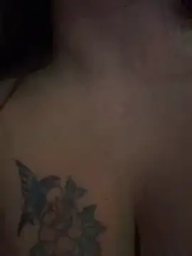 Dujuan-d online show from October 10, 2025, 2:05 pm