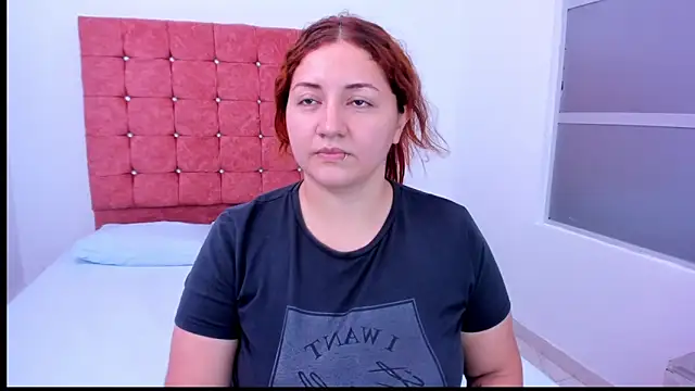 Snapshot of mishell_lovely chatting on February 23, 2026, 12:24 pm mishell lovely online show from February 23, 2026, 12:24 pm