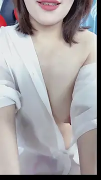 xiaoyang222 online show from October 17, 2025, 2:04 am