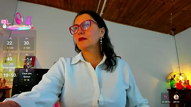 D Martii online show from November 6, 2025, 2:18 pm