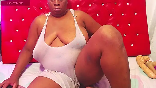 wonderfuldiana online show from December 16, 2025, 1:32 am