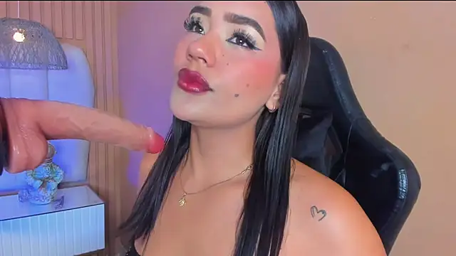 noa moon online show from July 10, 2026, 3:22 am