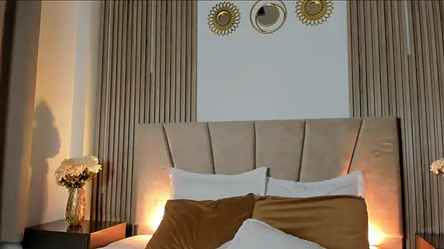 Rachell Jamess online show from October 12, 2025, 3:38 am