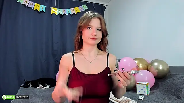 Snapshot of hey_tyankaa chatting on December 2, 2025, 12:16 am hey tyankaa online show from December 2, 2025, 12:16 am