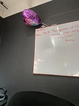 JuliethaDemon  online show from November 28, 2025, 12:52 pm