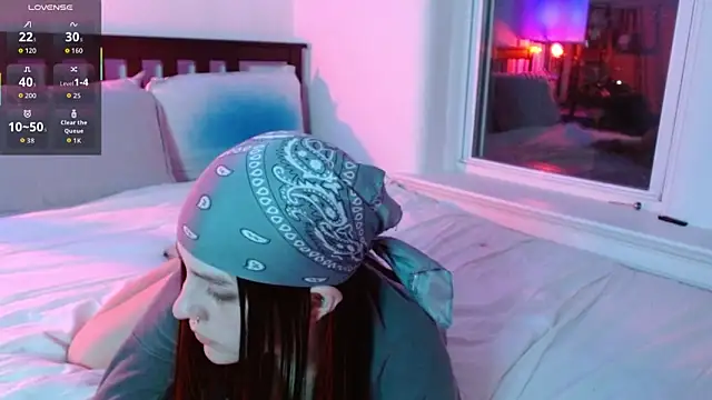 VanessaVipera online show from October 4, 2025, 2:42 am