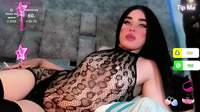 Snapshot of star_foxts chatting on September 9, 2025, 12:32 am star foxts online show from September 9, 2025, 12:32 am