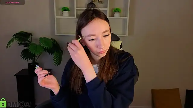 Miche1le Allenne online show from March 1, 2026, 12:56 am