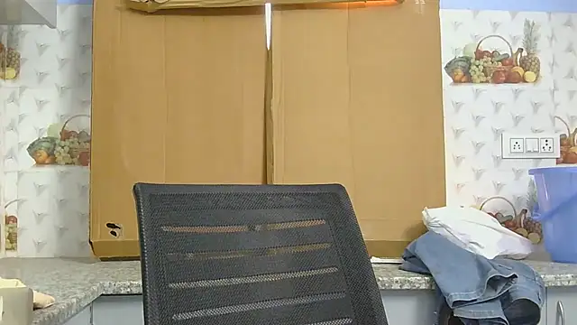 Cute-Bacchi online show from October 24, 2025, 1:57 am