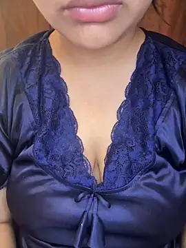 annanya01 online show from May 21, 2026, 3:57 am