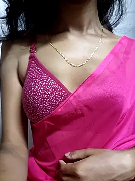 Snapshot of Diyab chatting on October 27, 2025, 3:49 pm Diyab online show from October 27, 2025, 3:49 pm