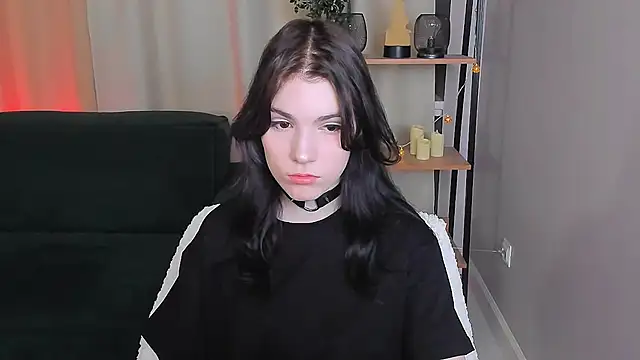 Snapshot of Sophie_SkyAngel chatting on September 17, 2025, 9:16 pm Sophie SkyAngel online show from September 17, 2025, 9:16 pm