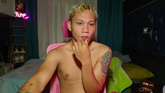 princenavheen online show from June 10, 2026, 2:12 am