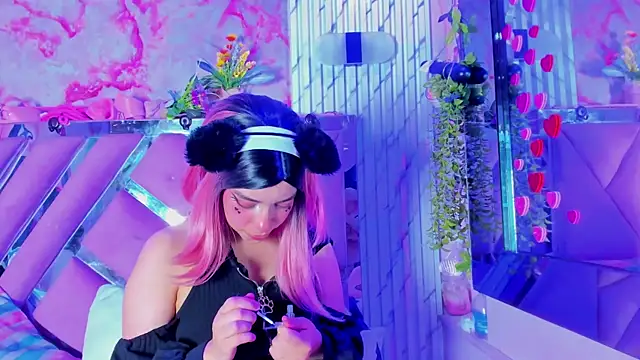 Akane Hikari  online show from April 8, 2026, 3:06 am