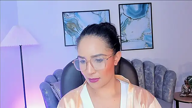 Sharon breezee online show from October 26, 2025, 10:25 pm