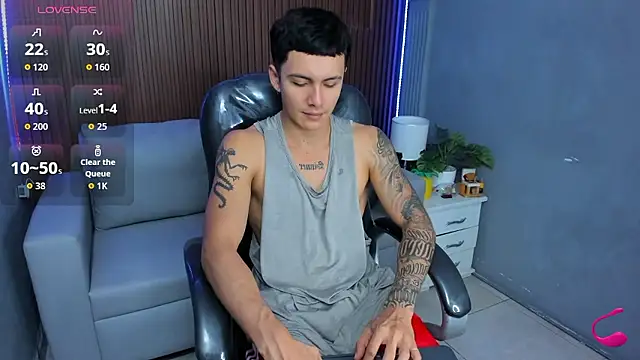 Leo santoro online show from January 18, 2026, 2:10 pm