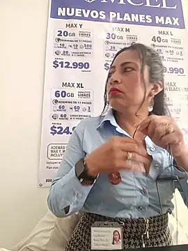 PAULA20- online show from November 4, 2025, 1:54 pm