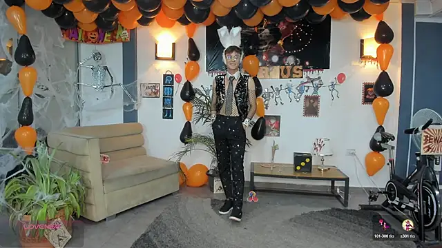 Bisexlifehot   online show from October 29, 2025, 11:06 pm