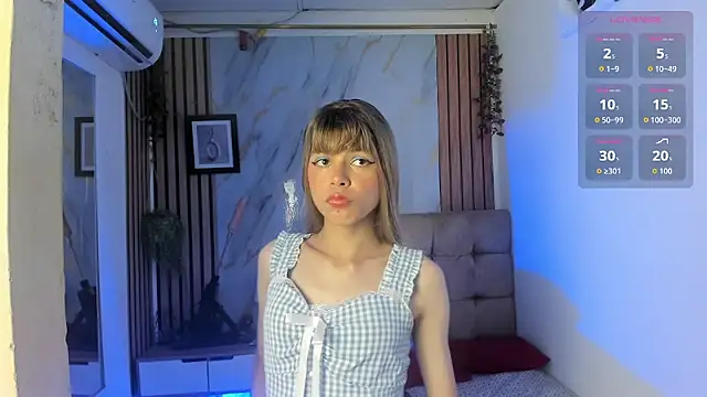 Vanessa Jenner online show from May 21, 2026, 8:49 pm