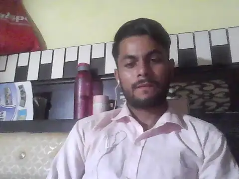 ursdreamperson online show from November 1, 2025, 9:11 am