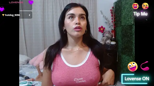 Snapshot of angelly__kate chatting on November 6, 2025, 1:39 am angelly kate online show from November 6, 2025, 1:39 am