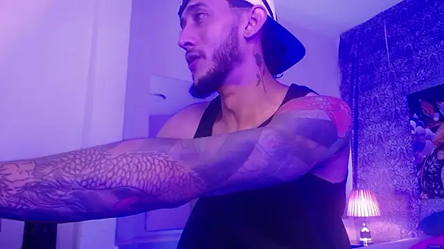 Snapshot of jonas_conor chatting on November 29, 2025, 8:01 pm jonas conor online show from November 29, 2025, 8:01 pm