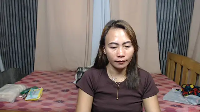 Snapshot of joanpetite chatting on October 12, 2025, 1:48 am joanpetite online show from October 12, 2025, 1:48 am