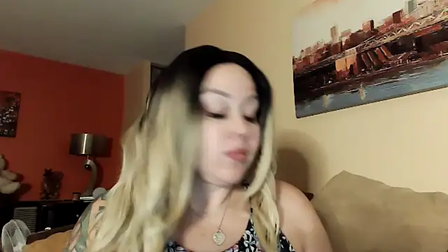 Snapshot of number1slut chatting on January 11, 2025, 7:28 am number1slut online show from January 11, 2025, 7:28 am