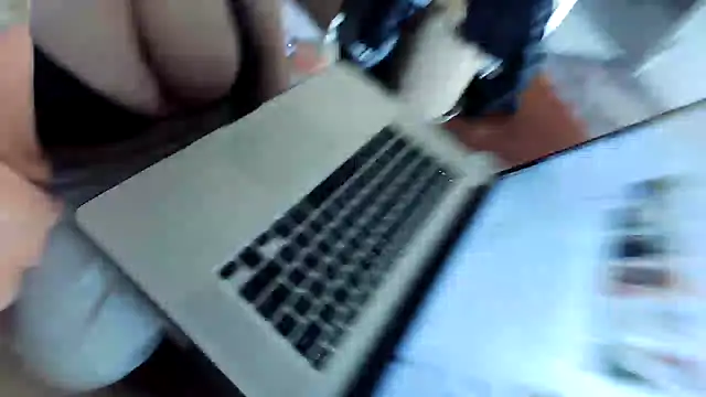 Snapshot of number1slut chatting on March 5, 2025, 4:35 pm number1slut online show from March 5, 2025, 4:35 pm