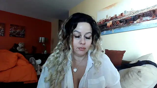 Snapshot of number1slut chatting on March 17, 2025, 8:30 pm number1slut online show from March 17, 2025, 8:30 pm