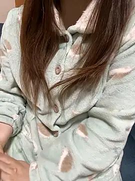 mayu06000 online show from February 9, 2026, 3:49 pm