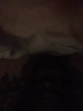 cuminsidebby online show from April 16, 2026, 5:08 am