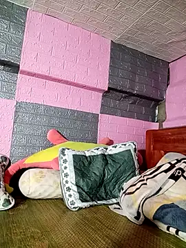 Old girl online show from September 29, 2025, 6:51 am