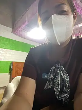 Old girl online show from October 27, 2025, 12:15 am