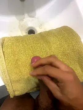 youyou933 online show from November 16, 2025, 7:36 am