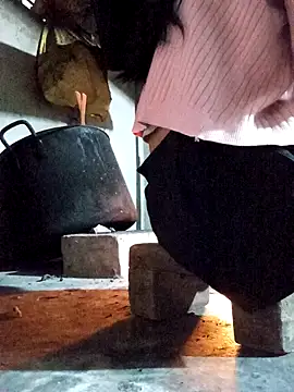 Phuongphuongg online show from October 15, 2025, 11:05 pm