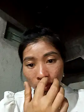 Phuongphuongg online show from October 17, 2025, 1:03 pm