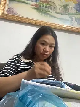 Nhung584 online show from October 15, 2025, 12:38 pm