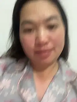 Nhung584 online show from October 22, 2025, 12:38 pm