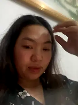 Nhung584 online show from November 7, 2025, 1:44 pm