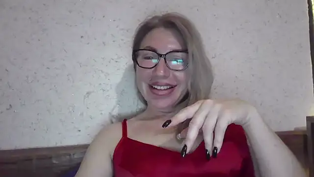 fox red lady7 online show from March 27, 2026, 8:41 pm