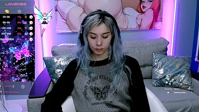 Snapshot of SophieAsh chatting on October 18, 2025, 7:09 am SophieAsh online show from October 18, 2025, 7:09 am