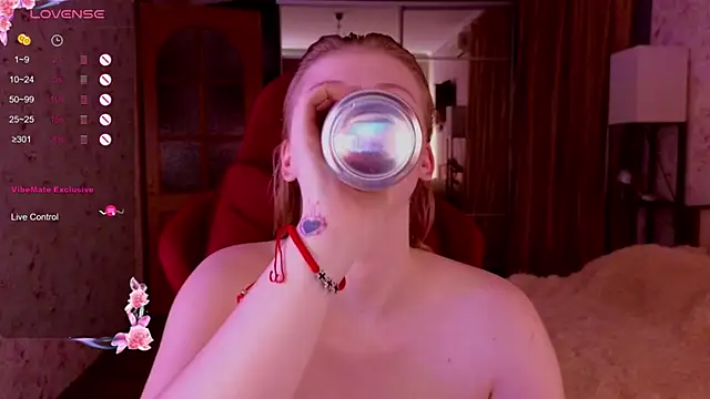 Snapshot of Jenny_Skinner20 chatting on October 15, 2025, 3:12 pm Jenny Skinner20 online show from October 15, 2025, 3:12 pm