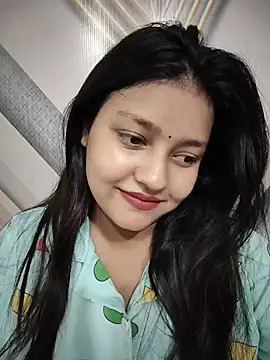 Dipali143143 online show from May 21, 2026, 9:49 am