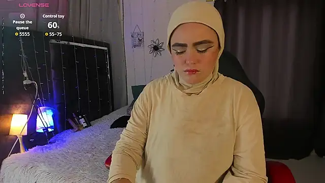 MarianFadel online show from November 26, 2025, 12:39 pm